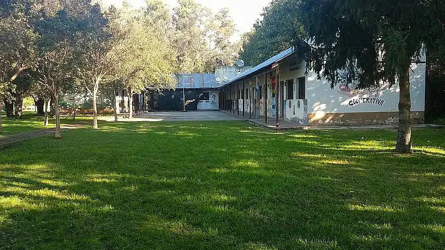 Alumnos de Udaquiola siguen sin transporte