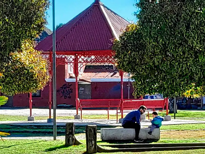 El padre, el hijo y la platea de lo efímero
