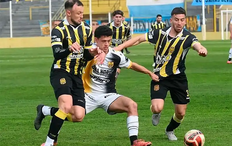 Santamarina cerró la primera fase con derrota ante Olimpo en Bahía Blanca